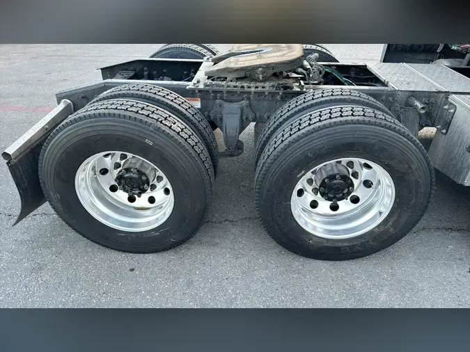 2024 Freightliner Cascadia 12685868789bfdfbec40529852d9e4aab87