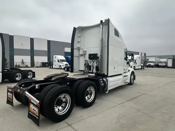 2022 Peterbilt 579