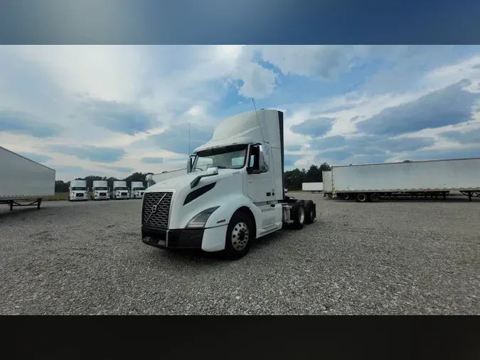 2019 Volvo VNL300