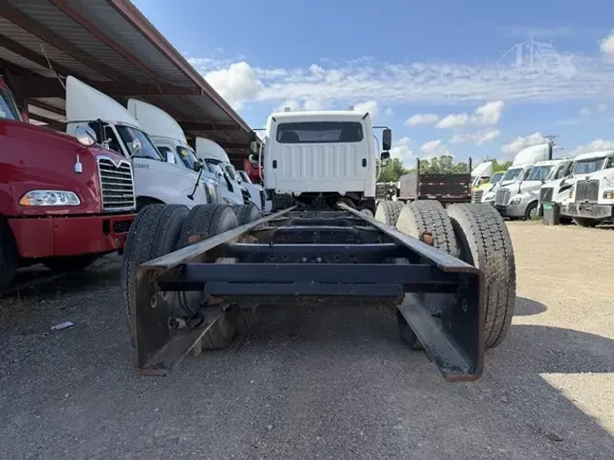 2015 FREIGHTLINER BUSINESS CLASS M2 106