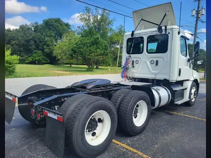 2018 FREIGHTLINER NEW CASCADIA PX12664