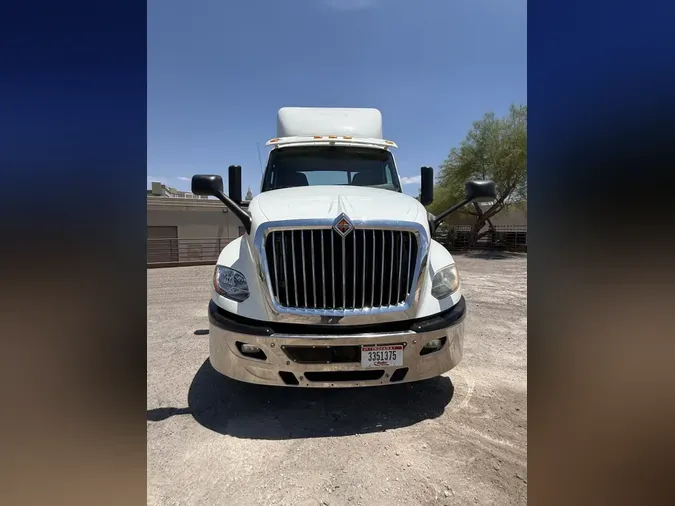 2019 NAVISTAR INTERNATIONAL LT625 DAYCAB T/A859daf1fbdd3f942ef5c53bf09af6d78