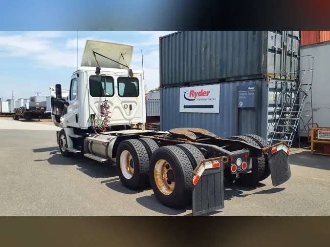 2020 FREIGHTLINER/MERCEDES NEW CASCADIA PX12664