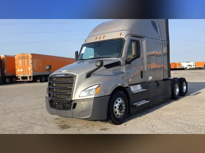 2024 Freightliner Cascadia 126
