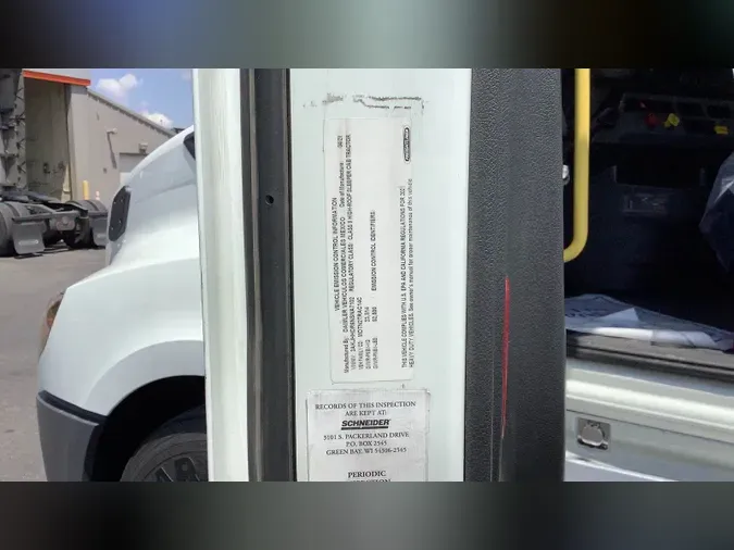 2022 Freightliner Cascadia 126