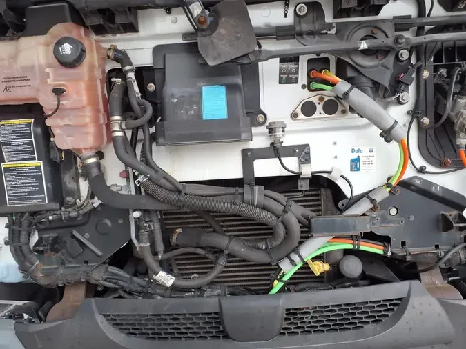 2017 KENWORTH TRUCKS T270