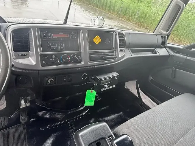 2016 HINO 338 Reefer