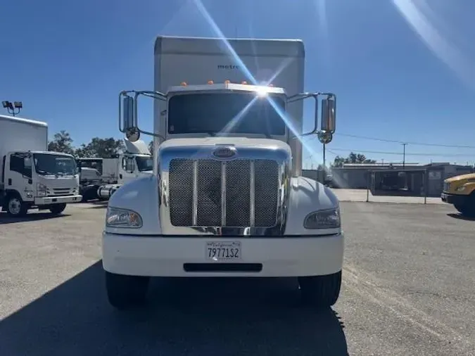 2020 Peterbilt 337
