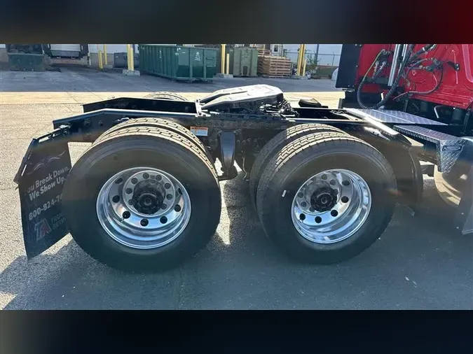 2021 FREIGHTLINER CA126