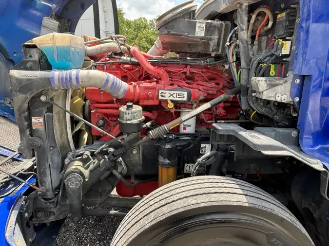 2022 Kenworth T680