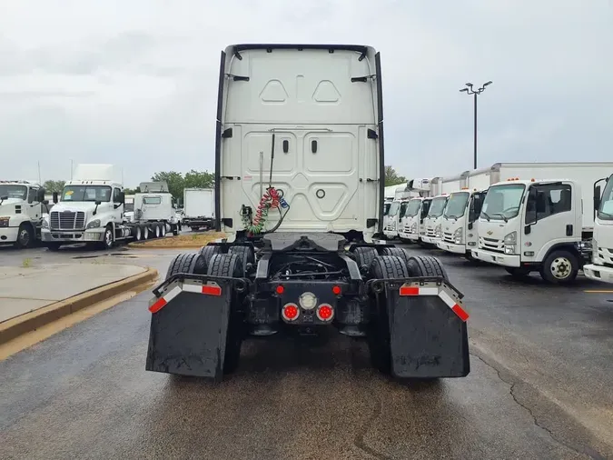 2020 FREIGHTLINER NEW CASCADIA PX12664