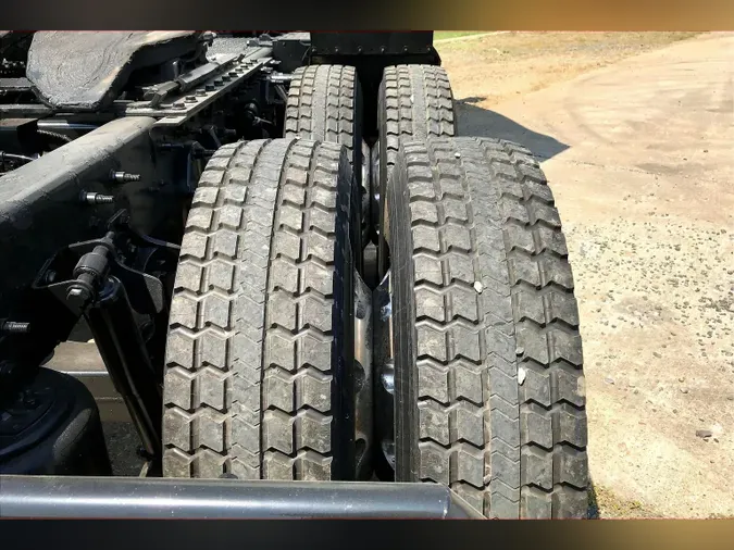 2021 INT LT625 6x4