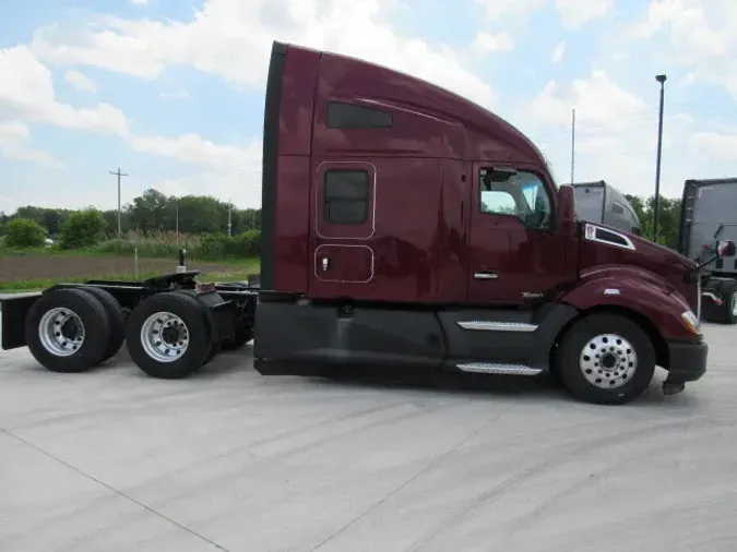 2021 Kenworth T680