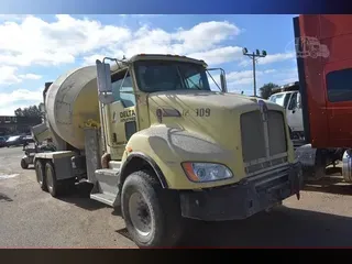 2012 KENWORTH T440