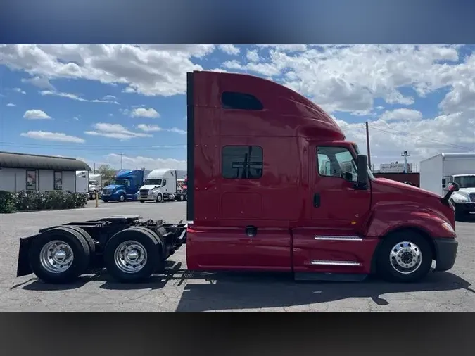 2021 INTERNATIONAL LT625