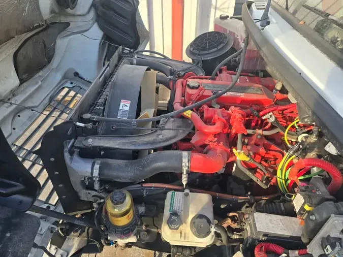 2018 FREIGHTLINER/MERCEDES M2 106