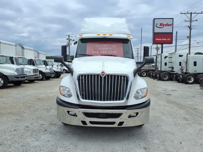 2019 NAVISTAR INTERNATIONAL LT625 SLPR CAB