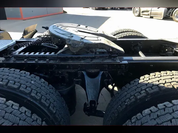 2021 INT LT625 6x485bff7b841c253bb641cbe235e9a2c46