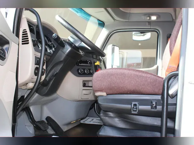 2022 Peterbilt 579