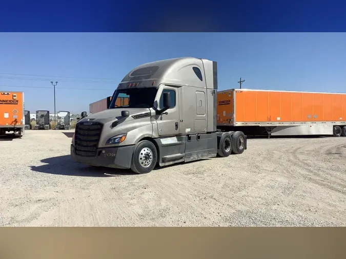 2023 Freightliner Cascadia