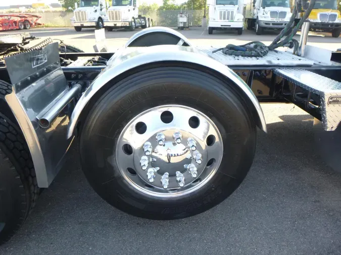 2021 Peterbilt 579