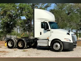 2020 INT LT625 6x4