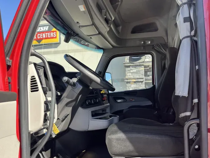 2022 Peterbilt 579
