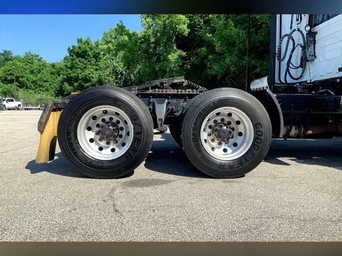 2020 INT LT625 6x4