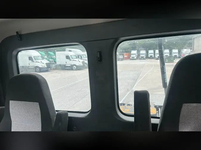 2020 Freightliner Cascadia 12685d0dc3865a1f472009f1a394291cc15
