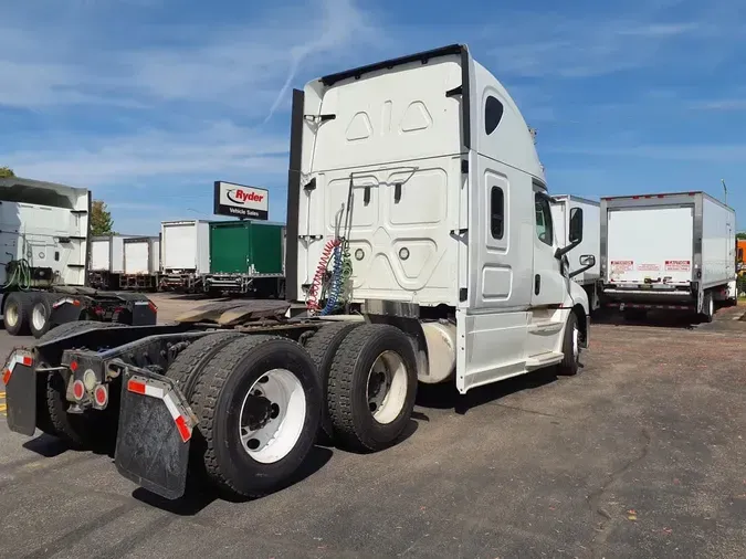 2020 FREIGHTLINER NEW CASCADIA PX12664