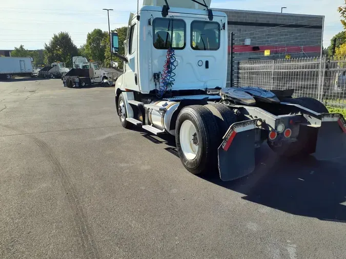 2021 FREIGHTLINER/MERCEDES CASCADIA PX12642ST