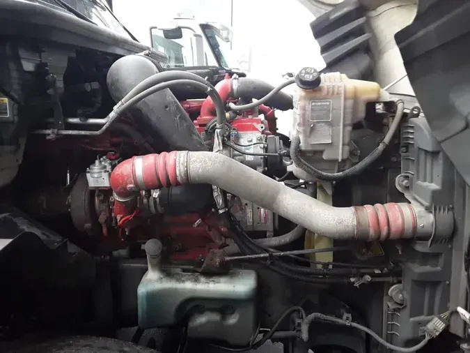 2020 NAVISTAR INTERNATIONAL LT625 DAYCAB T/A85d8ae4783a07a0500c3114433d5bf97