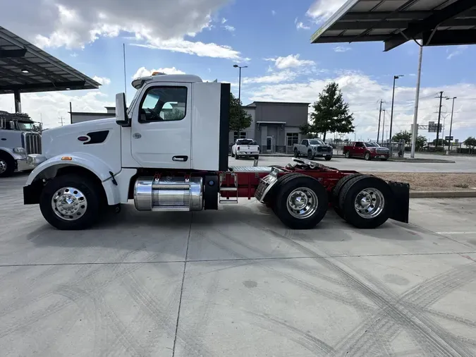 2022 Peterbilt 567
