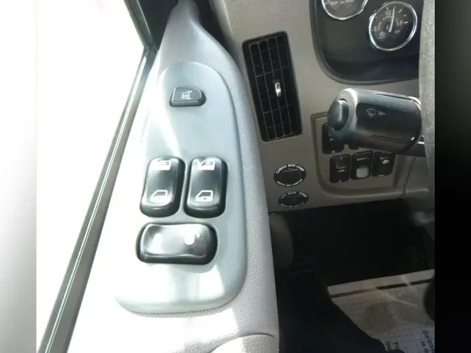 2020 Peterbilt 337