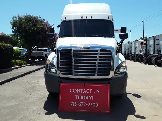 2018 FREIGHTLINER CASCADIA 125