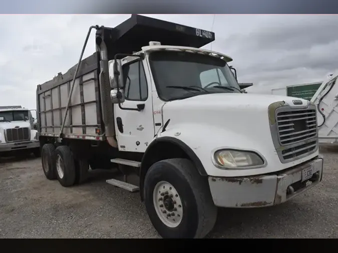 2007 FREIGHTLINER BUSINESS CLASS M2 112