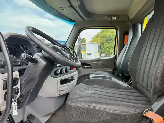 2021 Peterbilt 579