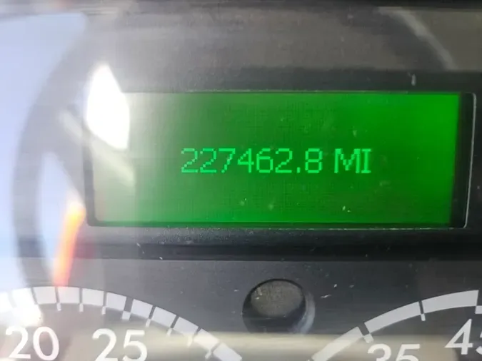 2016 FREIGHTLINER/MERCEDES M2 106