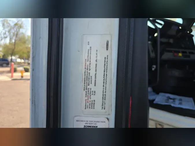 2020 Freightliner Cascadia 126