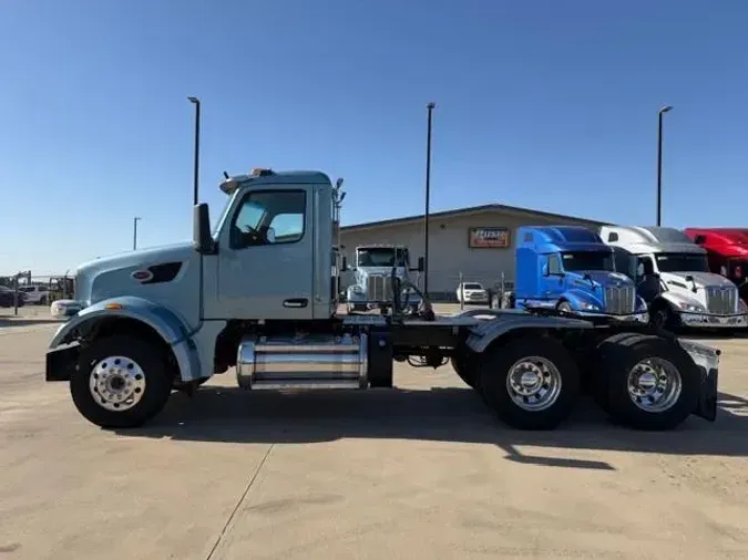 2023 Peterbilt 567