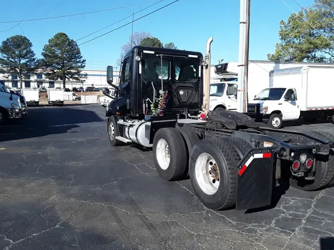 2020 FREIGHTLINER/MERCEDES NEW CASCADIA PX12664