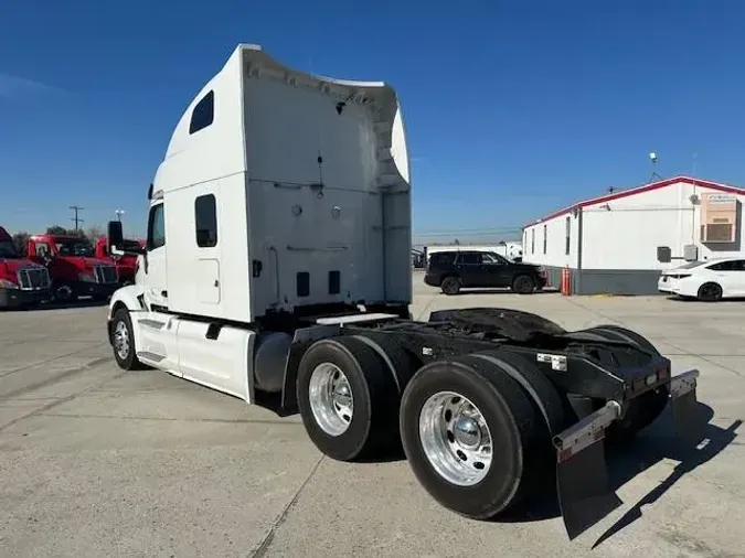 2023 Peterbilt 579