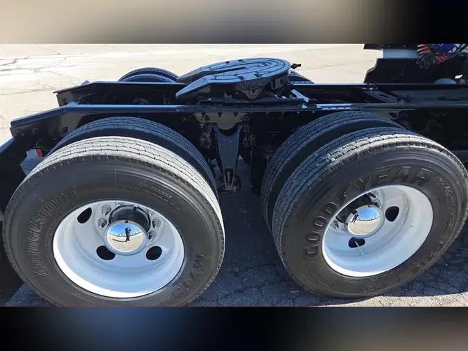 2022 INTERNATIONAL LT