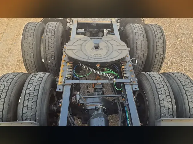 2020 FREIGHTLINER/MERCEDES CASCADIA 125