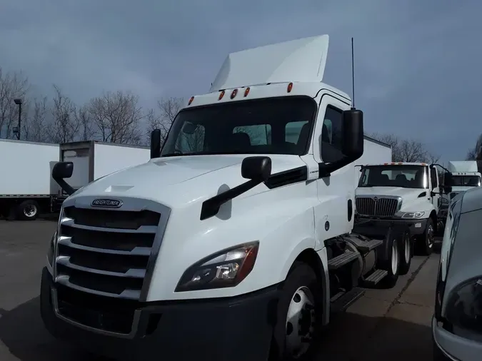 2018 FREIGHTLINER/MERCEDES NEW CASCADIA PX1266485f05d6286616447105becccfd10598b
