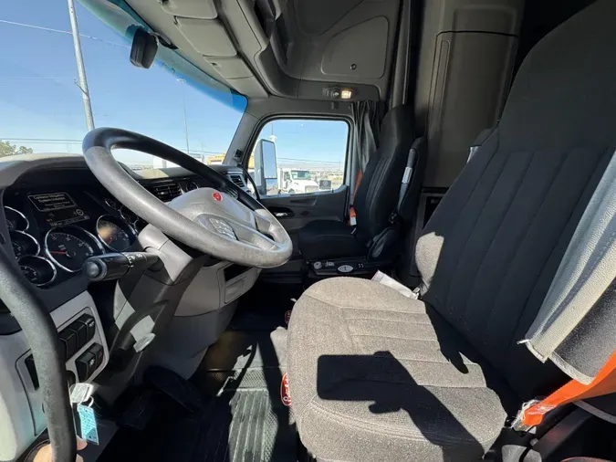 2021 Peterbilt 579