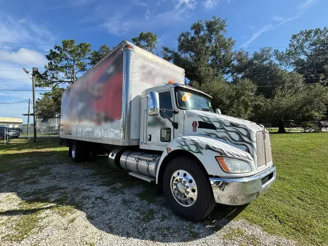 2012 Kenworth T270