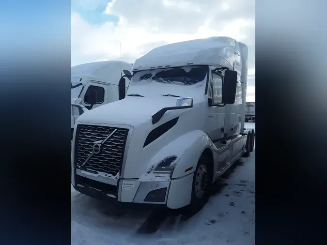 2019 VOLVO VNL64T-760