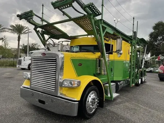 2021 Peterbilt 389