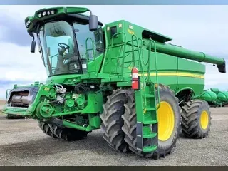 2014 John Deere S680